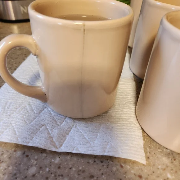 Vintage Restaurantware Mugs - Picture 4 of 5
